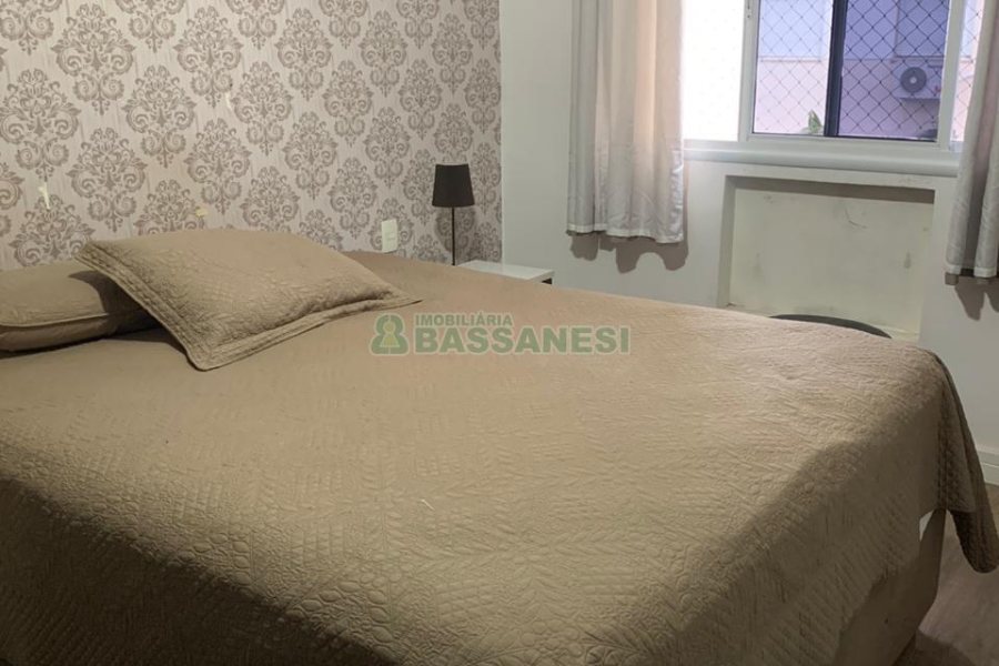 Apartamento com 72m², 3 dormitórios, 1 vaga, no bairro Santa Catarina em Caxias do Sul para Comprar
