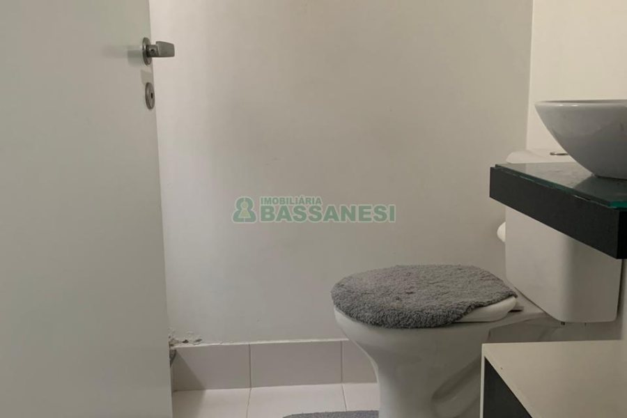 Apartamento com 72m², 3 dormitórios, 1 vaga, no bairro Santa Catarina em Caxias do Sul para Comprar