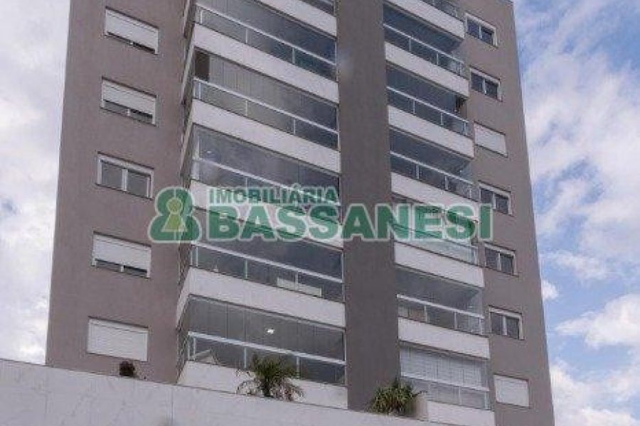 Apto Mobiliado com 90m², 2 dormitórios, 3 vagas, no bairro Charqueadas em Caxias do Sul para Alugar