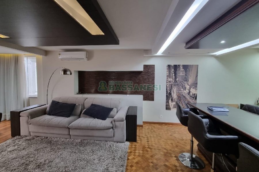 Apto Mobiliado com 100m², 2 dormitórios, 2 vagas, no bairro Santa Catarina em Caxias do Sul para Alugar