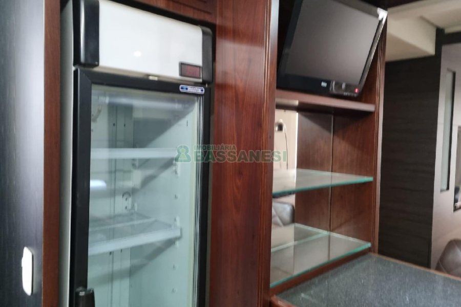 Apto Mobiliado com 100m², 2 dormitórios, 2 vagas, no bairro Santa Catarina em Caxias do Sul para Alugar