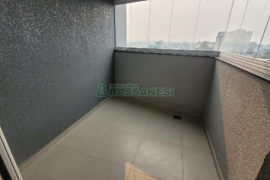 Apartamento com 174m², 3 dormitórios, 3 vagas, no bairro Sanvitto em Caxias do Sul para Alugar