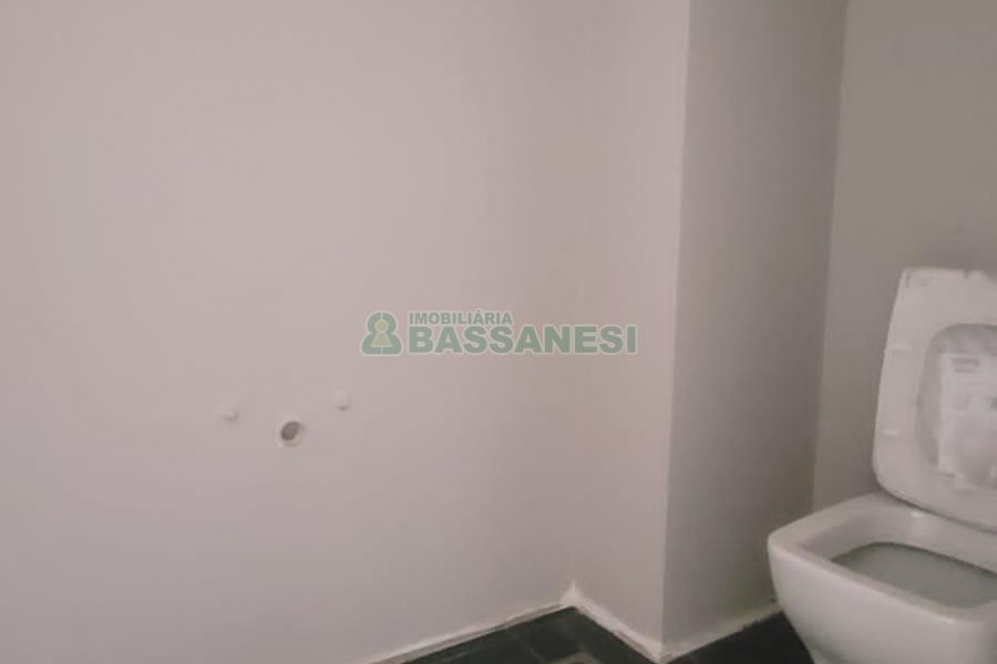 Apartamento com 174m², 3 dormitórios, 3 vagas, no bairro Sanvitto em Caxias do Sul para Alugar