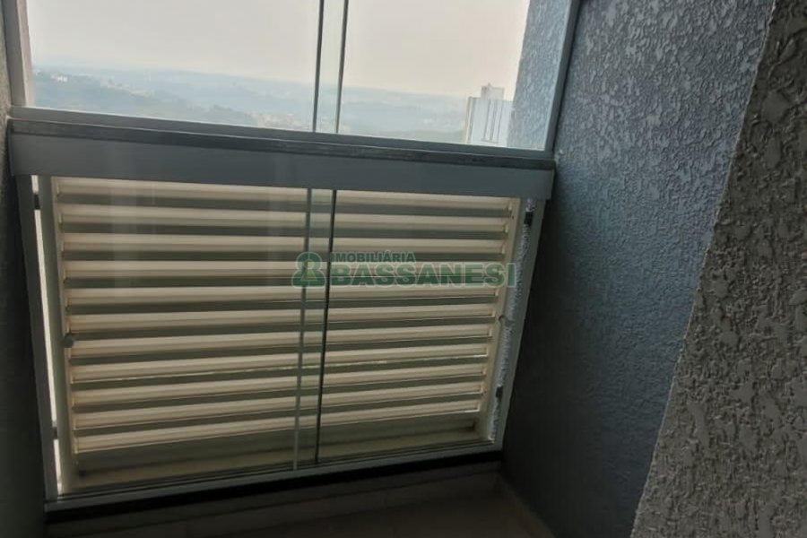 Apartamento com 174m², 3 dormitórios, 3 vagas, no bairro Sanvitto em Caxias do Sul para Alugar