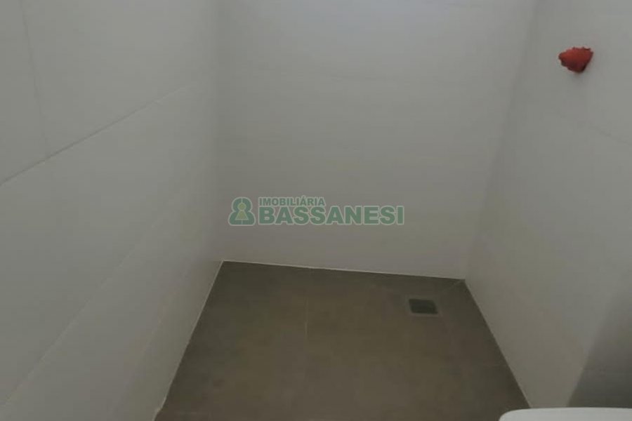 Apartamento com 174m², 3 dormitórios, 3 vagas, no bairro Sanvitto em Caxias do Sul para Alugar
