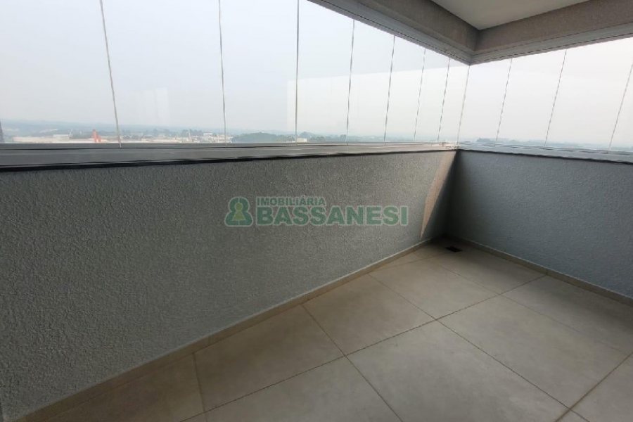 Apartamento com 174m², 3 dormitórios, 3 vagas, no bairro Sanvitto em Caxias do Sul para Alugar