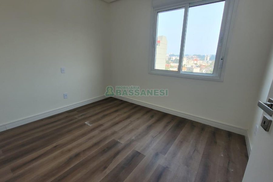 Apartamento com 149m², 3 dormitórios, 2 vagas, no bairro Altos do Seminario em Caxias do Sul para Comprar