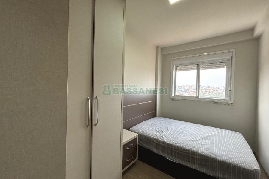 Apto Mobiliado, 2 dormitórios, 1 vaga, no bairro Cristo Redentor em Caxias do Sul para Alugar