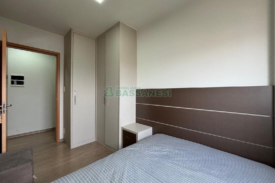 Apto Mobiliado, 2 dormitórios, 1 vaga, no bairro Cristo Redentor em Caxias do Sul para Alugar