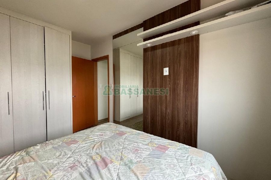 Apto Mobiliado, 2 dormitórios, 1 vaga, no bairro Cristo Redentor em Caxias do Sul para Alugar