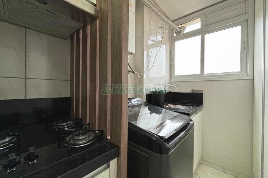 Apto Mobiliado, 2 dormitórios, 1 vaga, no bairro Cristo Redentor em Caxias do Sul para Alugar