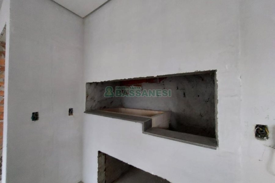 Apto/Cobertura com 195m², 3 dormitórios, 2 vagas, no bairro Universitário em Caxias do Sul para Comprar