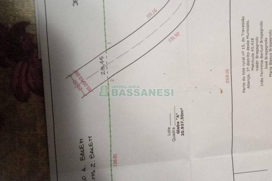 Chácara, no bairro Monte Bérico em Caxias do Sul para Comprar