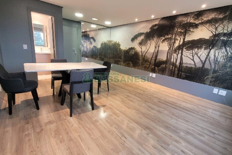 Sala com 30m², no bairro Villagio Iguatemi em Caxias do Sul para Comprar