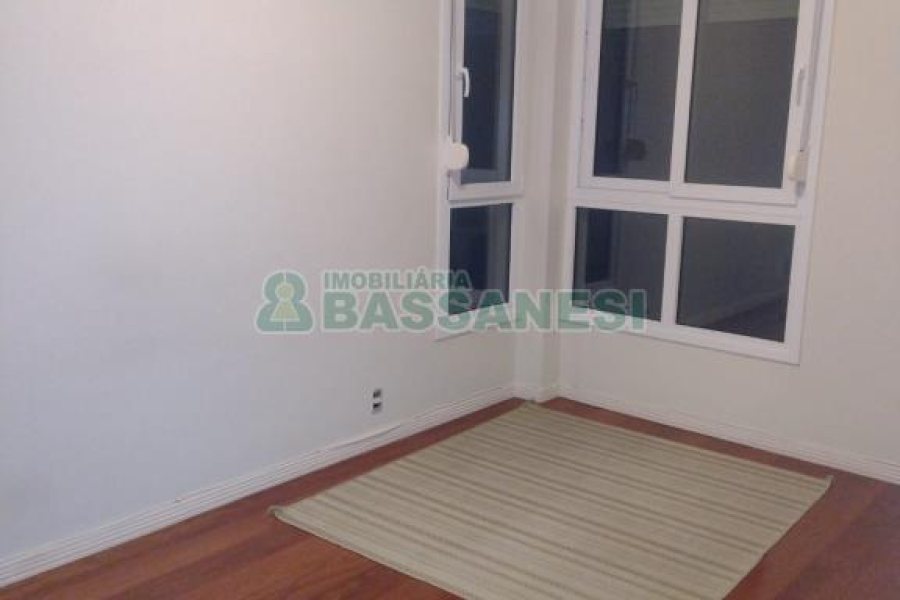 Apartamento com 199m², 3 dormitórios, 2 vagas, no bairro Jardim América em Caxias do Sul para Comprar