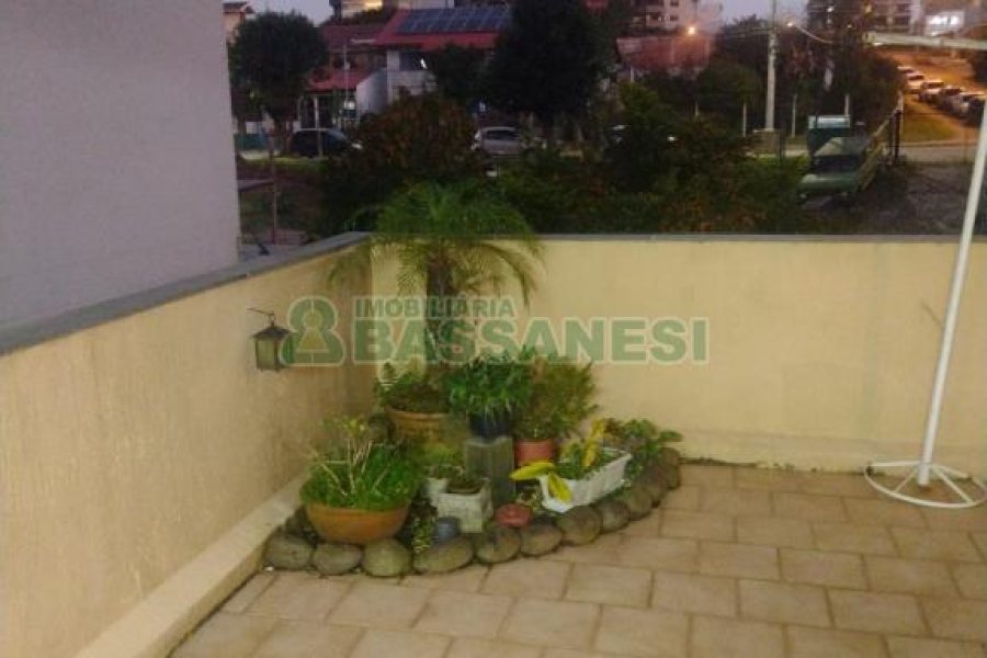 Apartamento com 199m², 3 dormitórios, 2 vagas, no bairro Jardim América em Caxias do Sul para Comprar