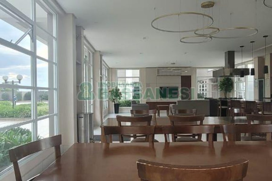 Apartamento com 101m², 3 dormitórios, 2 vagas, no bairro Universitário em Caxias do Sul para Comprar