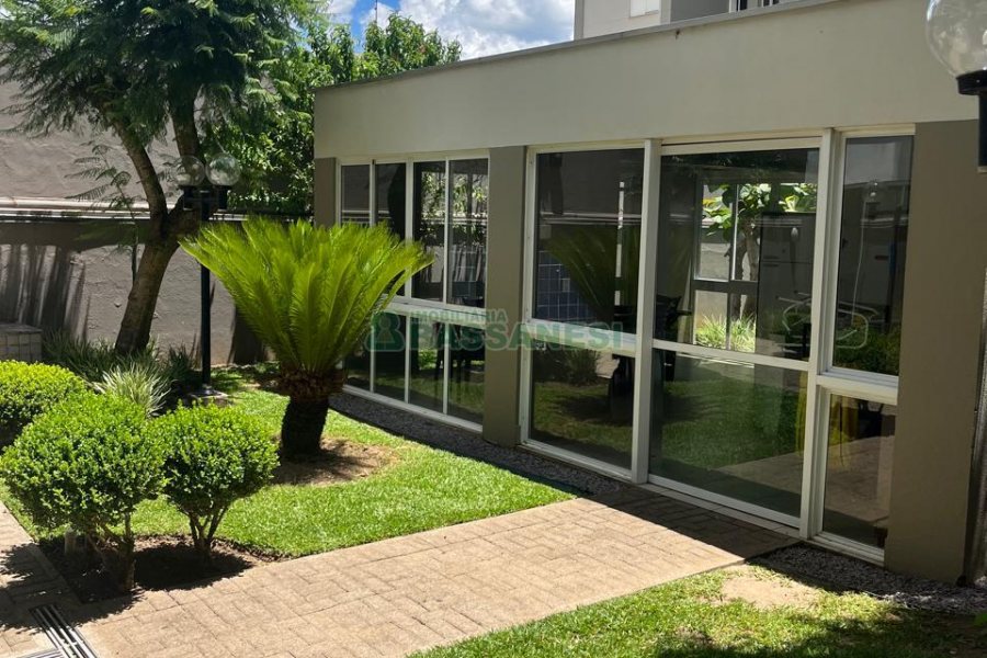 Apartamento com 101m², 3 dormitórios, 2 vagas, no bairro Universitário em Caxias do Sul para Comprar