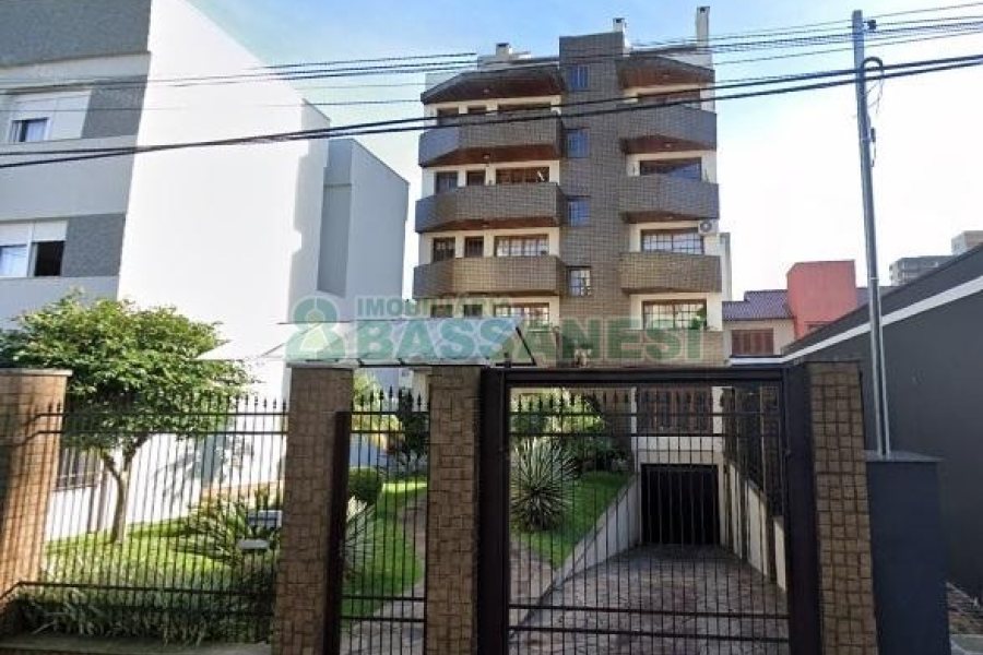 Apartamento com 138m², 3 dormitórios, 2 vagas, no bairro São Pelegrino em Caxias do Sul para Comprar
