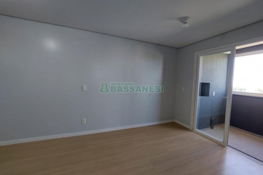 Apartamento com 84m², 2 dormitórios, 1 vaga, no bairro Panazzolo em Caxias do Sul para Alugar