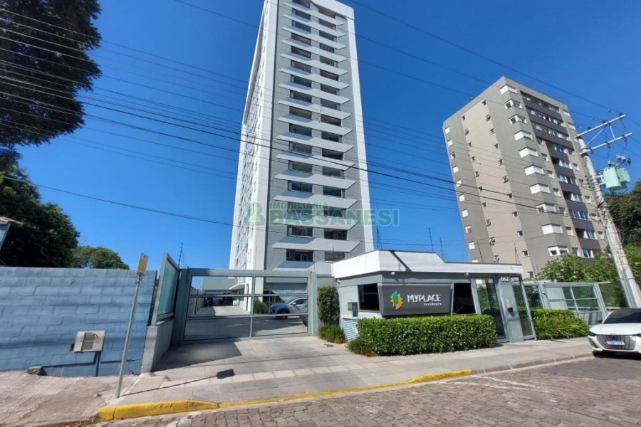 Apartamento com 84m², 2 dormitórios, 1 vaga, no bairro Panazzolo em Caxias do Sul para Alugar