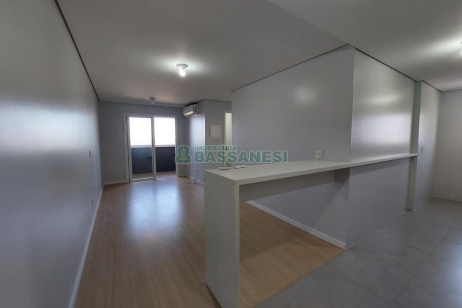 Apartamento com 84m², 2 dormitórios, 1 vaga, no bairro Panazzolo em Caxias do Sul para Alugar