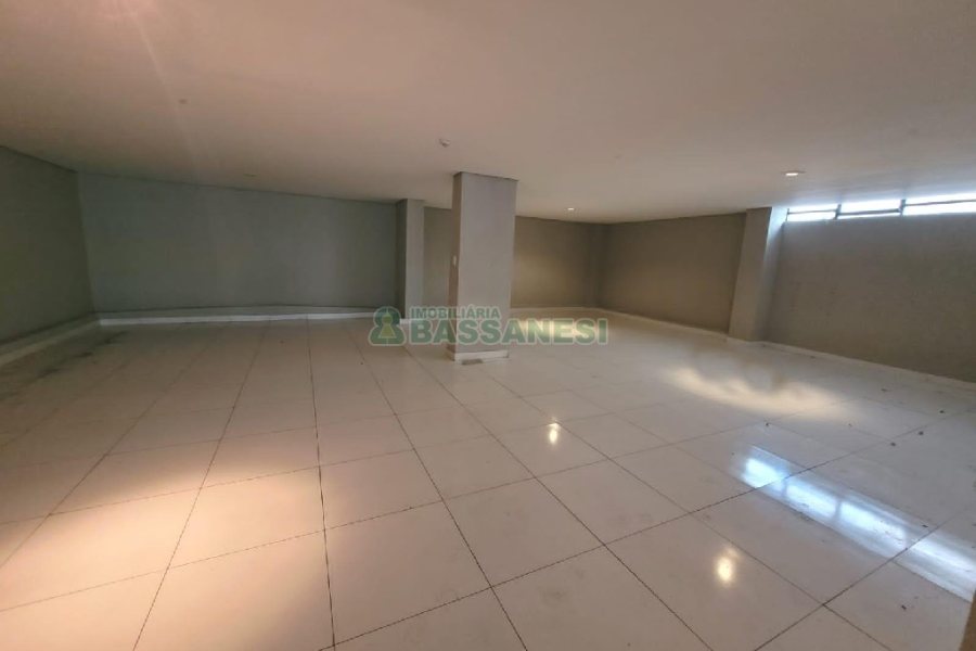 Loja com 300m², no bairro Centro em Caxias do Sul para Alugar