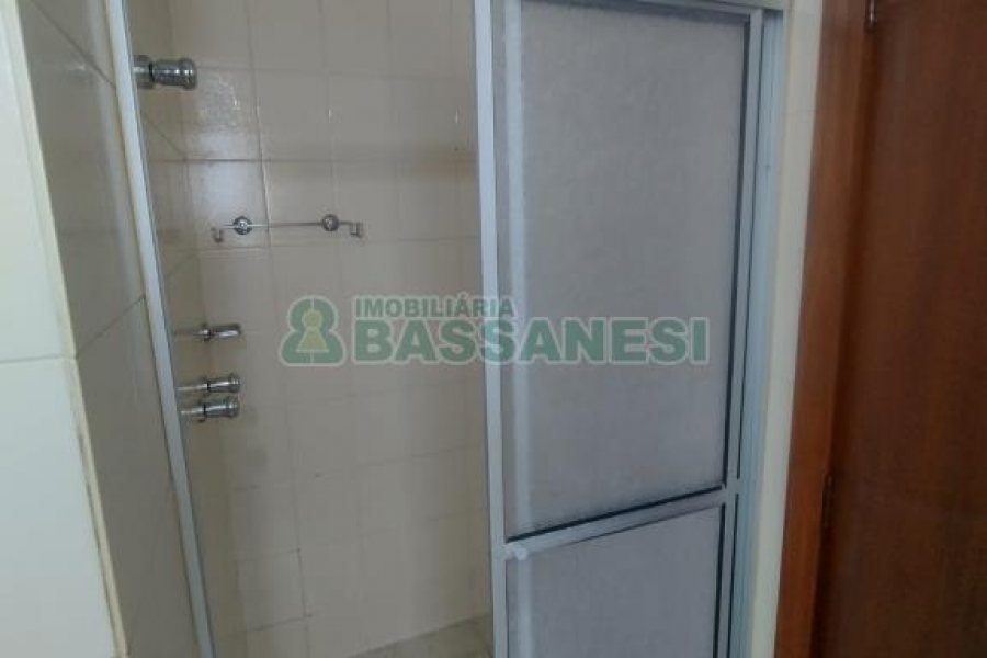 Apartamento com 108m², 3 dormitórios, 1 vaga, no bairro São Pelegrino em Caxias do Sul para Comprar