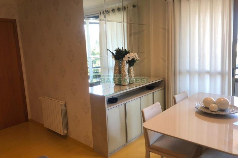 Apartamento com 119m², 3 dormitórios, no bairro Madureira em Caxias do Sul para Comprar