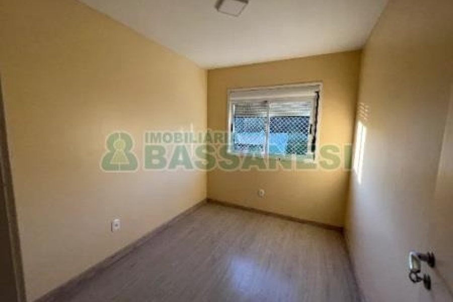Apartamento com 48m², 2 dormitórios, no bairro Marechal Floriano em Caxias do Sul para Comprar