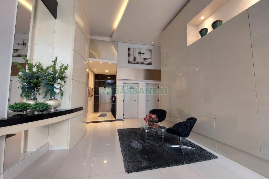 Apto Mobiliado com 393m², 5 dormitórios, 4 vagas, no bairro São Pelegrino em Caxias do Sul para Alugar