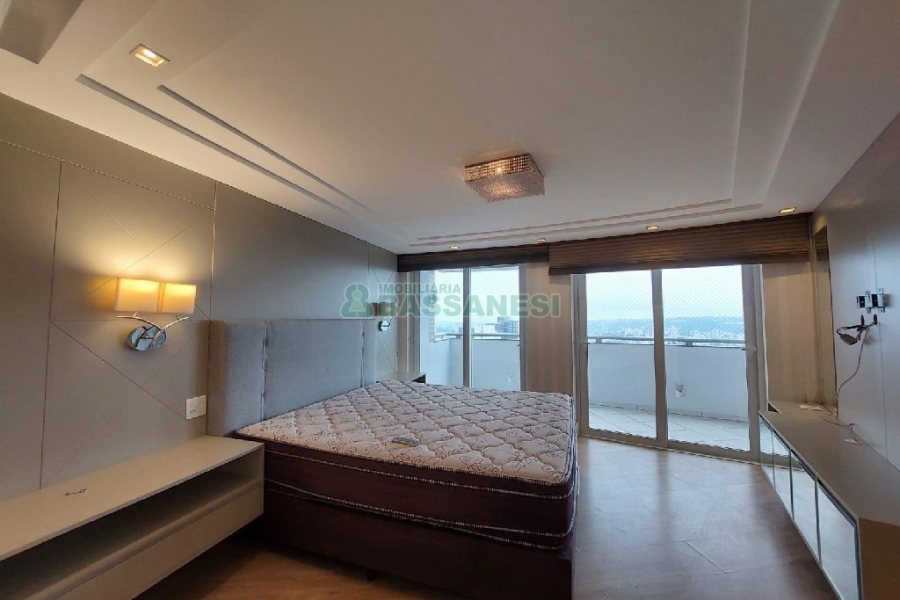 Apto Mobiliado com 393m², 5 dormitórios, 4 vagas, no bairro São Pelegrino em Caxias do Sul para Alugar