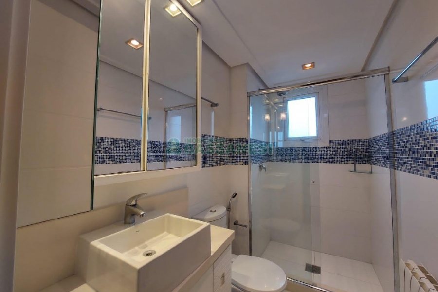 Apto Mobiliado com 393m², 5 dormitórios, 4 vagas, no bairro São Pelegrino em Caxias do Sul para Alugar