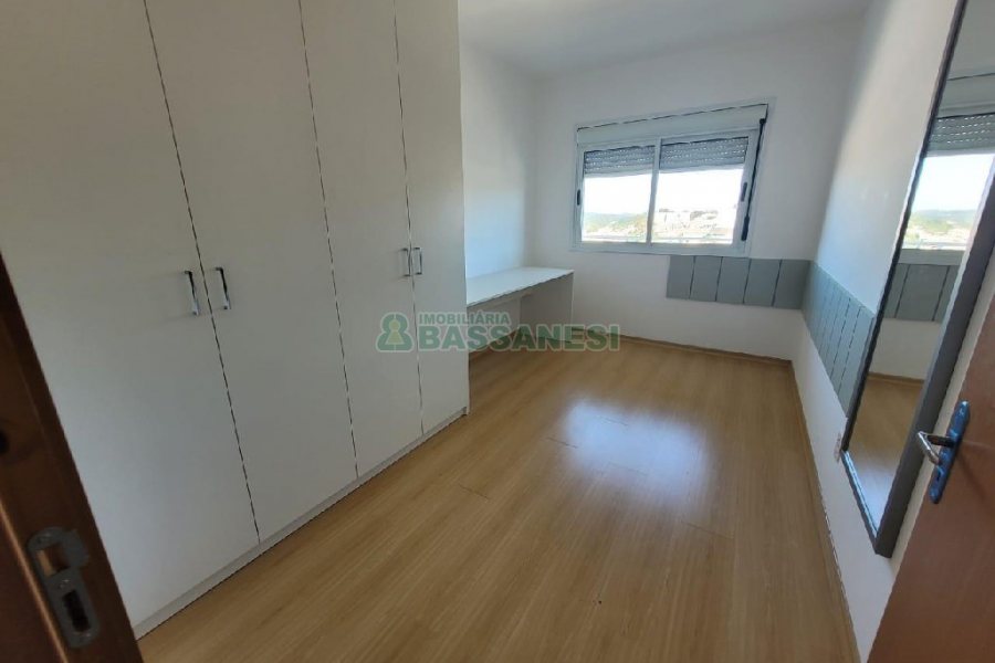 Apartamento com 63m², 2 dormitórios, 1 vaga, no bairro Esplanada em Caxias do Sul para Alugar