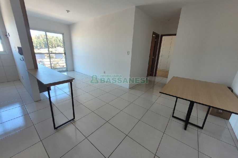 Apartamento com 63m², 2 dormitórios, 1 vaga, no bairro Esplanada em Caxias do Sul para Alugar