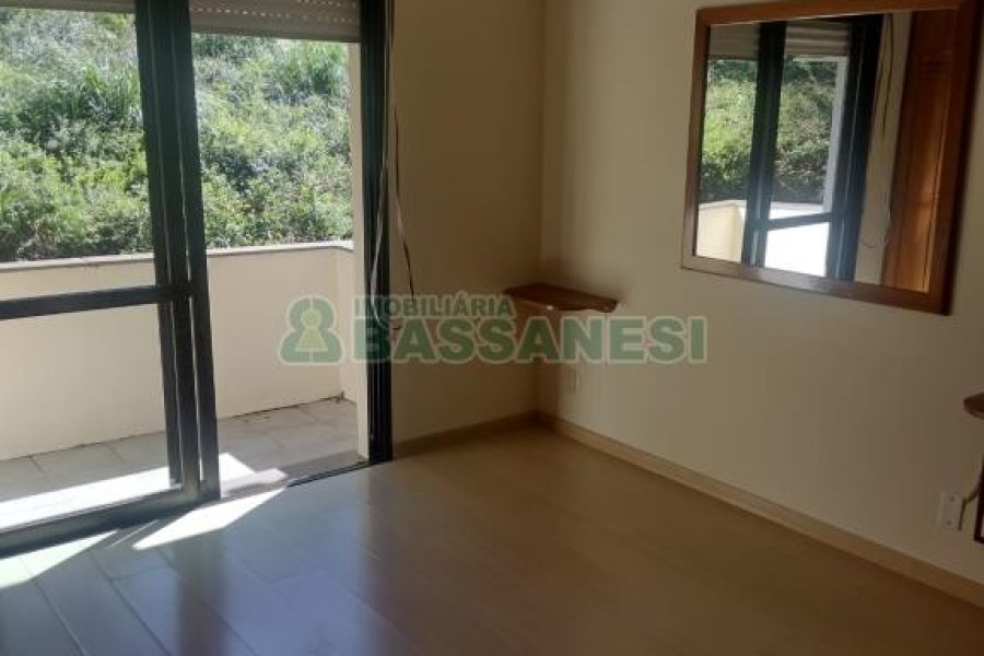 Apartamento com 90m², 3 dormitórios, 2 vagas, no bairro Colina Sorriso em Caxias do Sul para Comprar