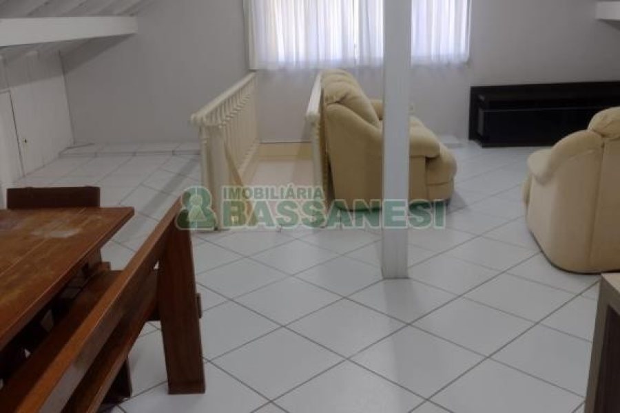 Apartamento com 90m², 3 dormitórios, 2 vagas, no bairro Colina Sorriso em Caxias do Sul para Comprar