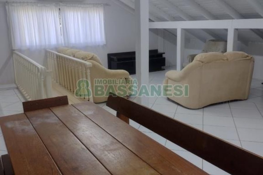 Apartamento com 90m², 3 dormitórios, 2 vagas, no bairro Colina Sorriso em Caxias do Sul para Comprar