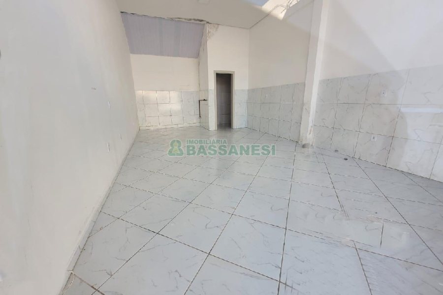 Loja com 42m², no bairro Esplanada em Caxias do Sul para Alugar