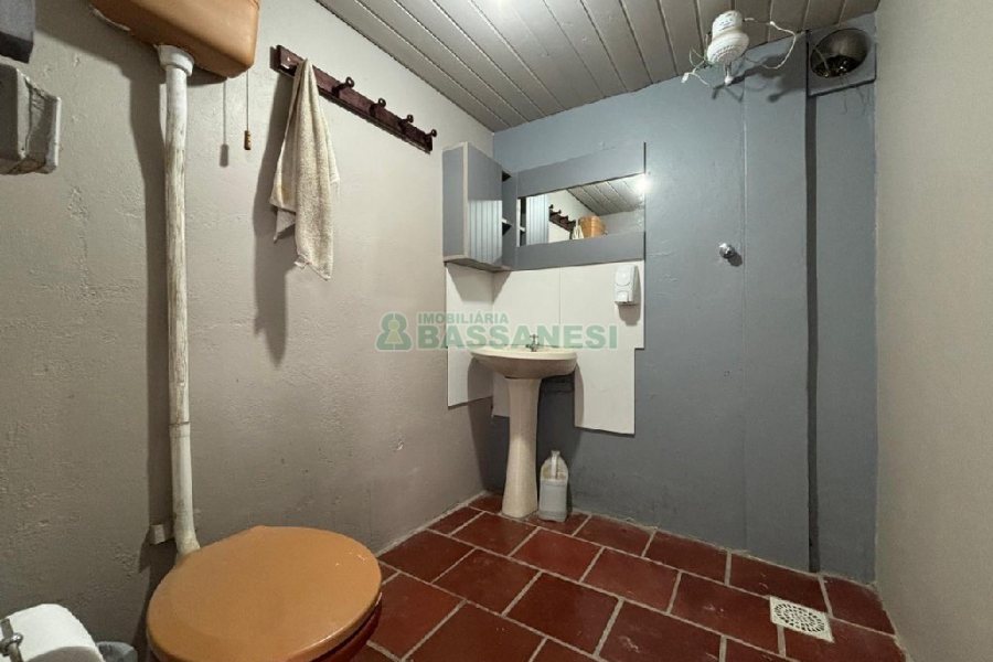 Pavilhão com 450m², no bairro Bela Vista em Caxias do Sul para Alugar