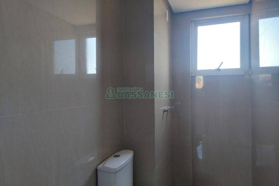 Apto/Cobertura com 193m², 3 dormitórios, 3 vagas, no bairro Cinqüentenário em Caxias do Sul para Comprar