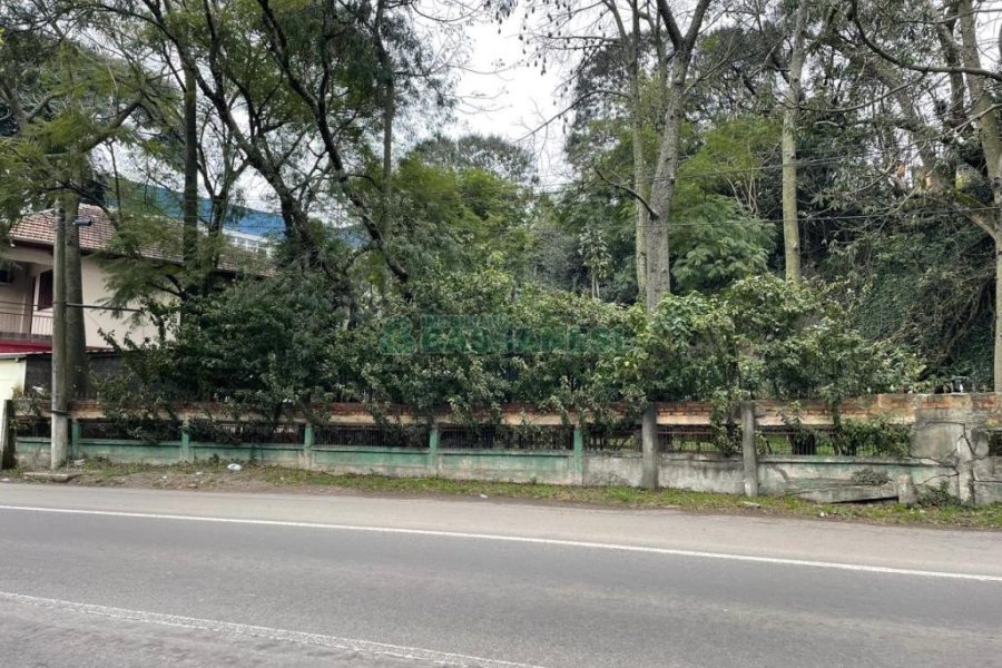Casa Comercial com 400m², no bairro Bela Vista em Caxias do Sul para Comprar