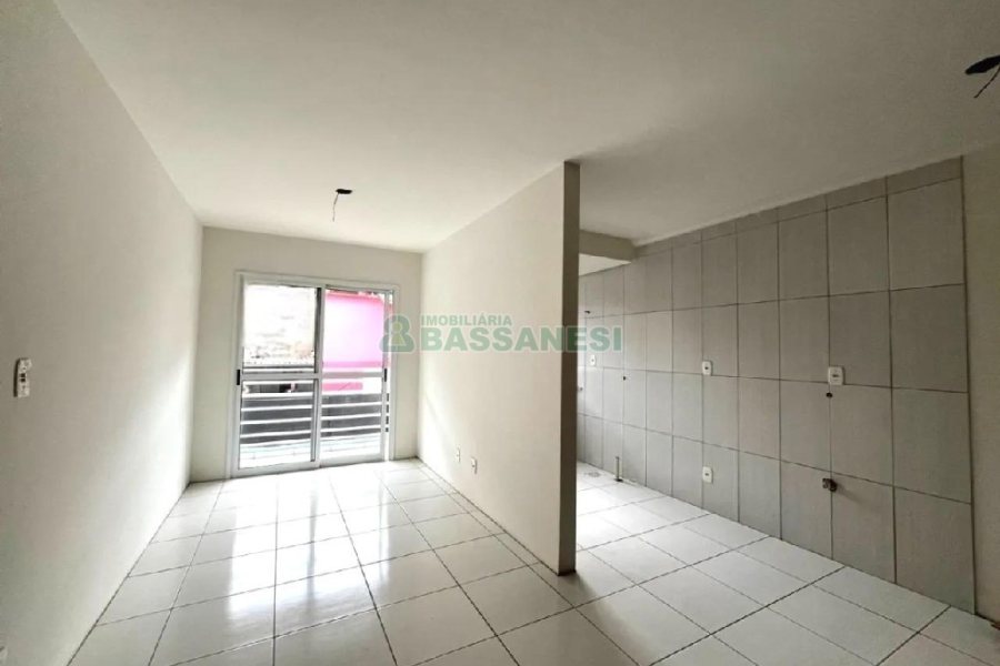 Apartamento com 58m², 2 dormitórios, 1 vaga, no bairro Esplanada em Caxias do Sul para Alugar
