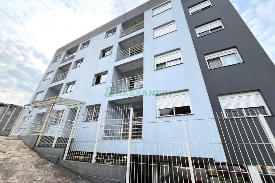 Apartamento com 60m², 2 dormitórios, 1 vaga, no bairro Esplanada em Caxias do Sul para Alugar
