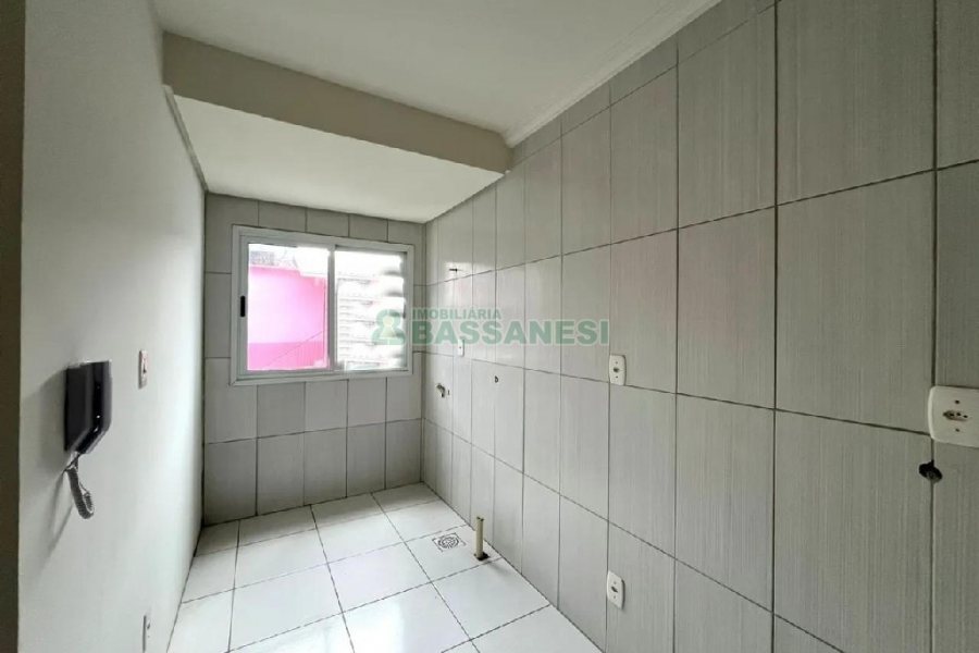 Apartamento com 60m², 2 dormitórios, 1 vaga, no bairro Esplanada em Caxias do Sul para Alugar