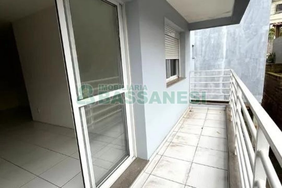 Apartamento com 60m², 2 dormitórios, 1 vaga, no bairro Esplanada em Caxias do Sul para Alugar