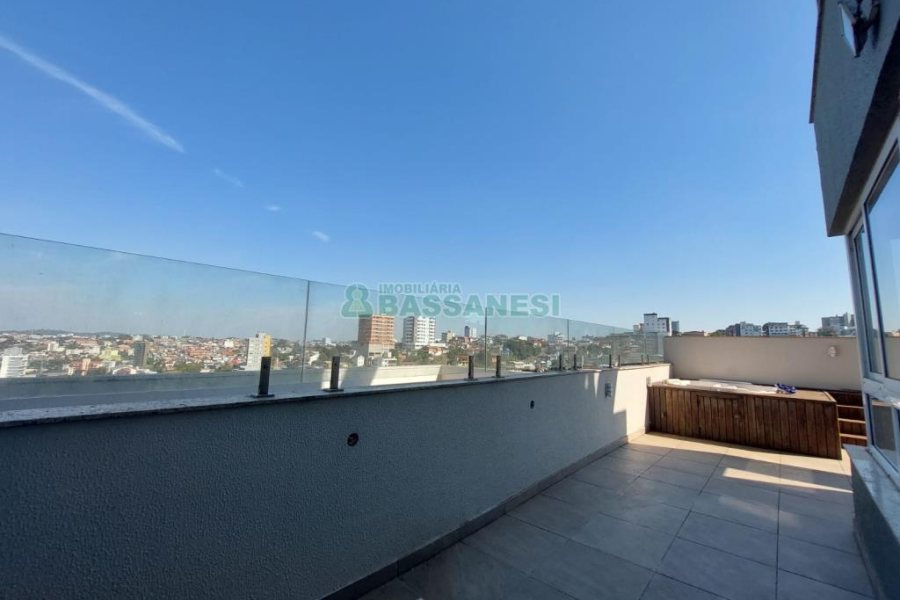 Apartamento com 314m², 3 dormitórios, 3 vagas, no bairro Rio Branco em Caxias do Sul para Comprar