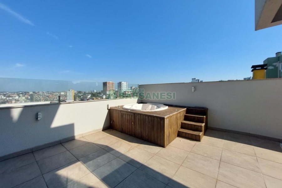 Apartamento com 314m², 3 dormitórios, 3 vagas, no bairro Rio Branco em Caxias do Sul para Comprar