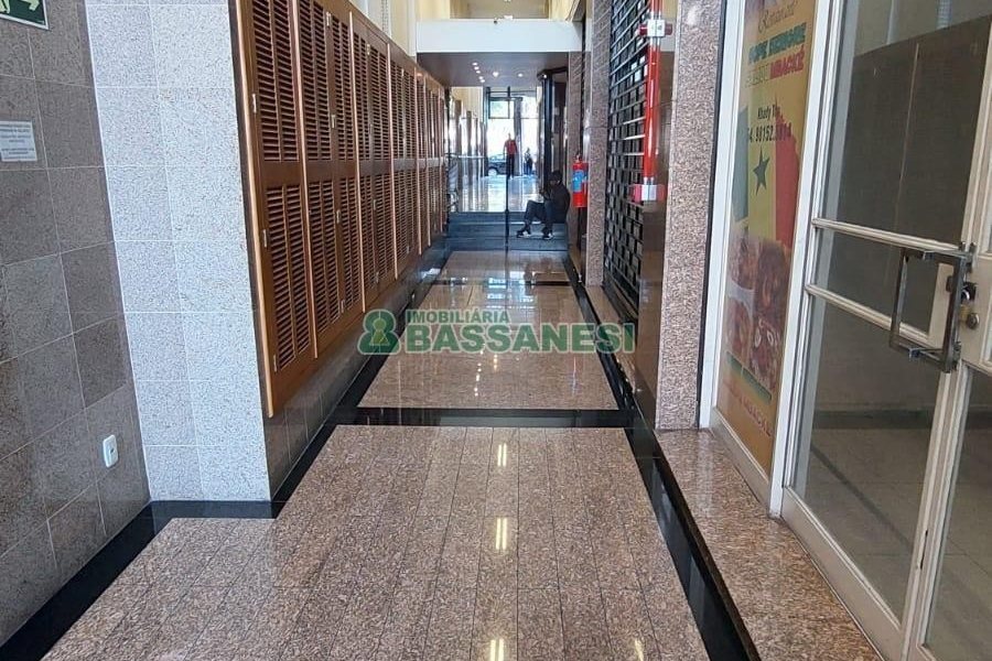 Apto Mobiliado com 285m², 4 dormitórios, 1 vaga, no bairro Centro em Caxias do Sul para Alugar ou Comprar