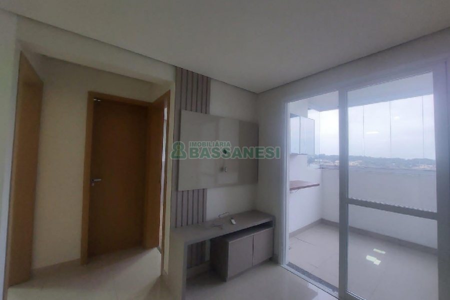 Apartamento com 60m², 2 dormitórios, 1 vaga, no bairro Vila Verde em Caxias do Sul para Alugar